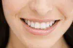 Hochwertiger Zahnersatz mit einer Zahnzusatzversicherung.