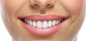 Zahnzusatzversicherung wenn schon Zähne fehlen: Was ist zu beachten?