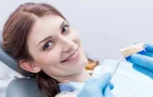 Zahnimplantat Behandlung in einer Zahnklinik in der Türkei