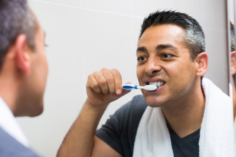 The Best Way to Brush Your Teeth Properly, Step by Step