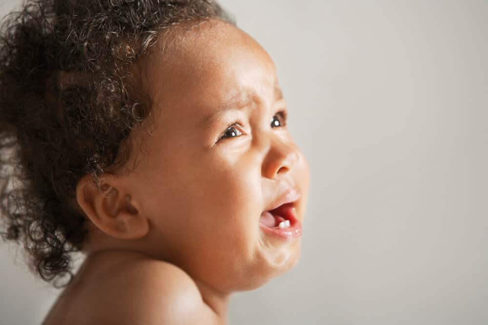 Guide to Baby Teething Symptoms, Timeline, Pain Relief
