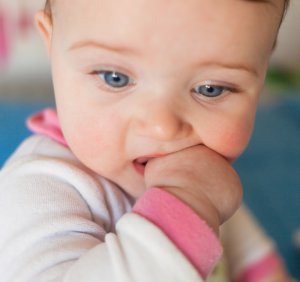 signs of teething