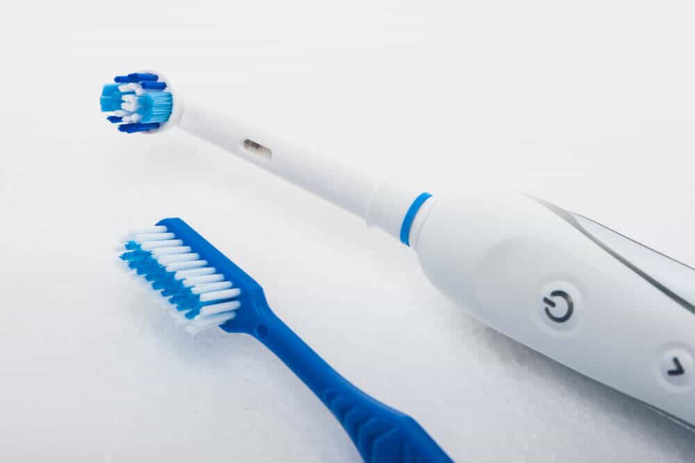 Sind elektrische Zahnbürsten wirklich besser?