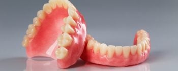 how to whiten dentures