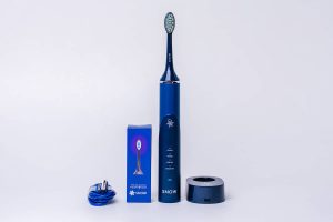 Snow LED teeth whitening toothbrush