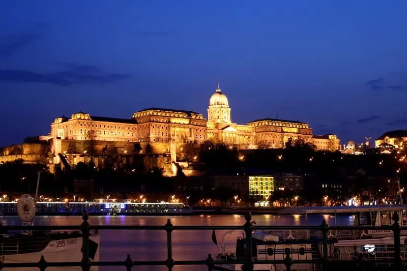 Turismo dental en Budapest