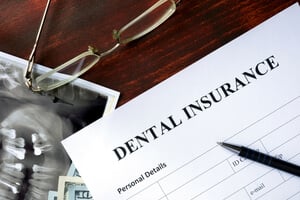 seguro dental adeslas precios