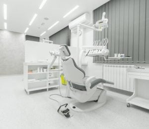 implantologia en polonia