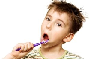 mejor pasta de dientes infantil con fluor