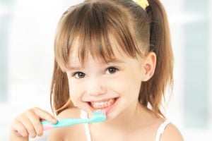 preventing white spots on baby's teeth