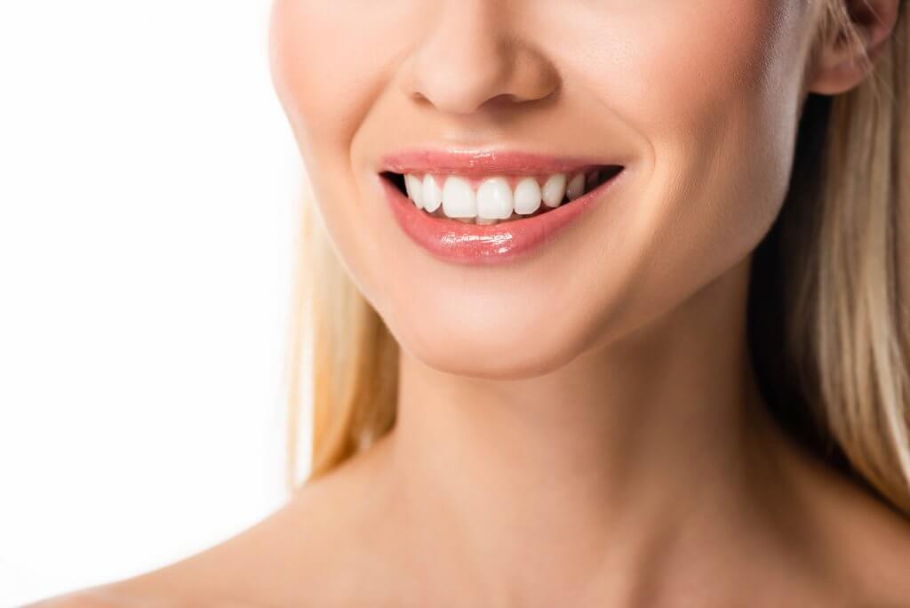 Limer les dents tout savoir sur le remodelage dentaire